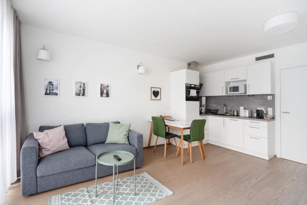 Quiet And Cozy Apartment Next To Mariahilfer Strasse And Naschmarkt With Ac, Minimum 30 Nights Vienna Exterior photo