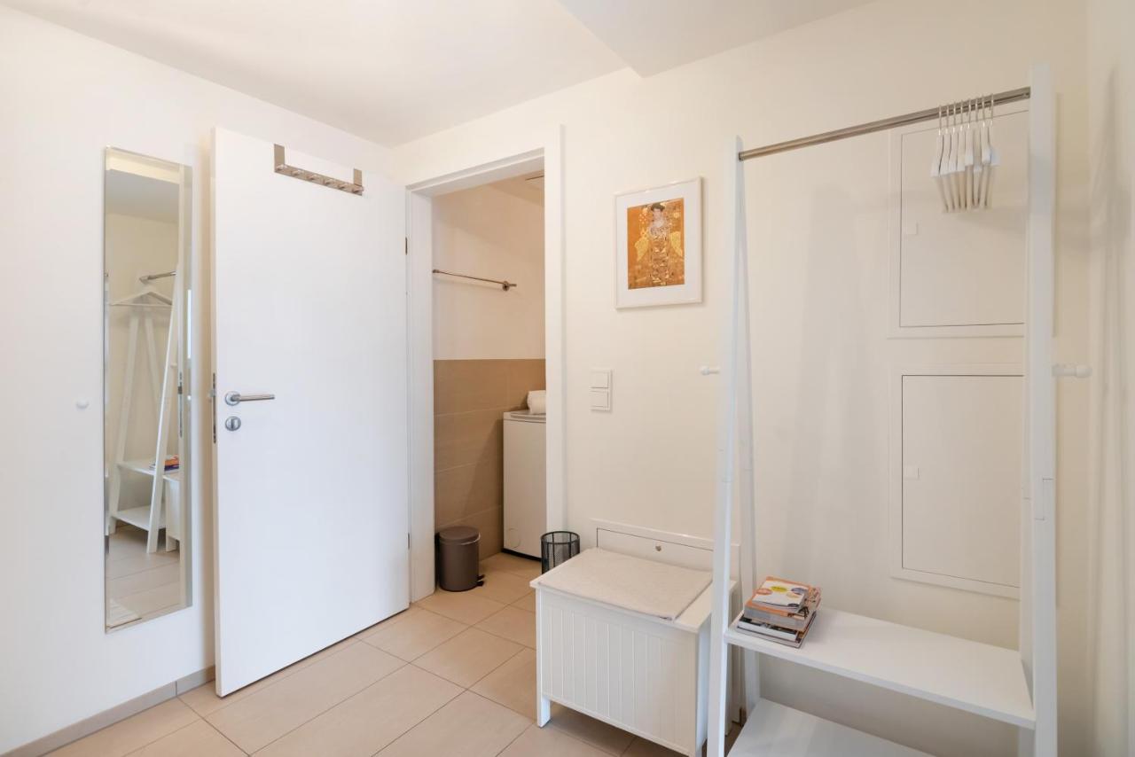 Quiet And Cozy Apartment Next To Mariahilfer Strasse And Naschmarkt With Ac, Minimum 30 Nights Vienna Exterior photo