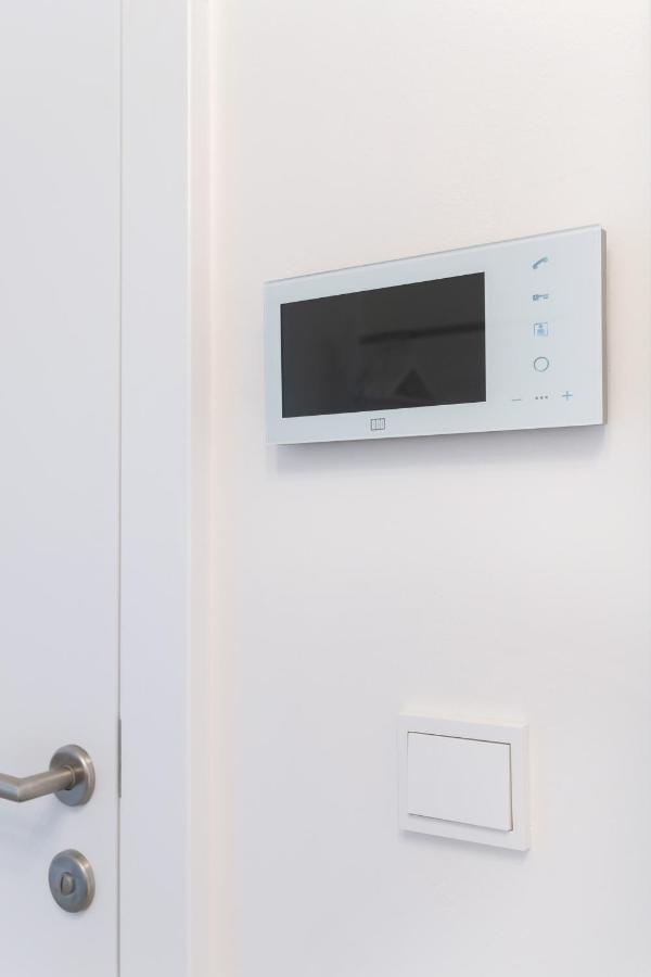 Quiet And Cozy Apartment Next To Mariahilfer Strasse And Naschmarkt With Ac, Minimum 30 Nights Vienna Exterior photo